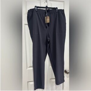 Patagonia Women's Large Fleetwith Pants Ink Black Polyester Spandex NWT